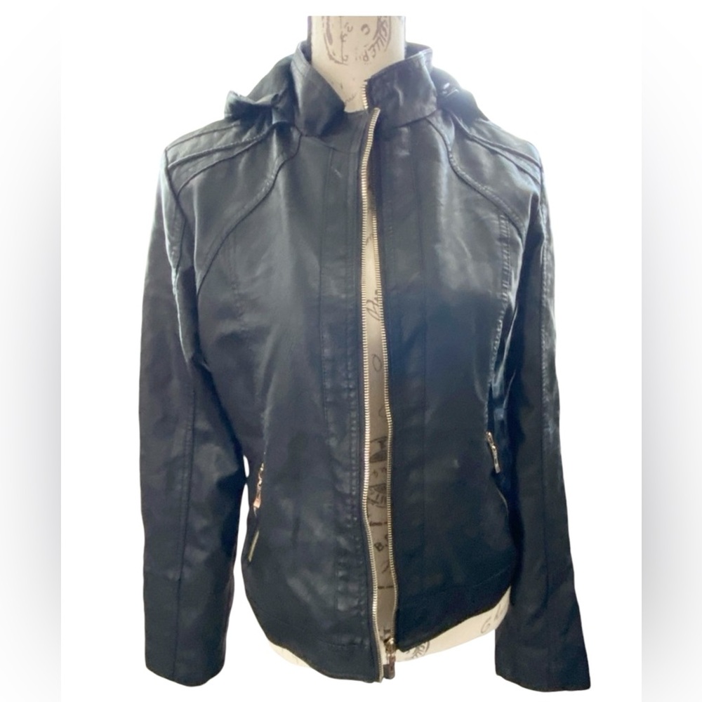 Reserve Fairfax Faux LeatherJacket with Removable Hood Size Large (FLAW)